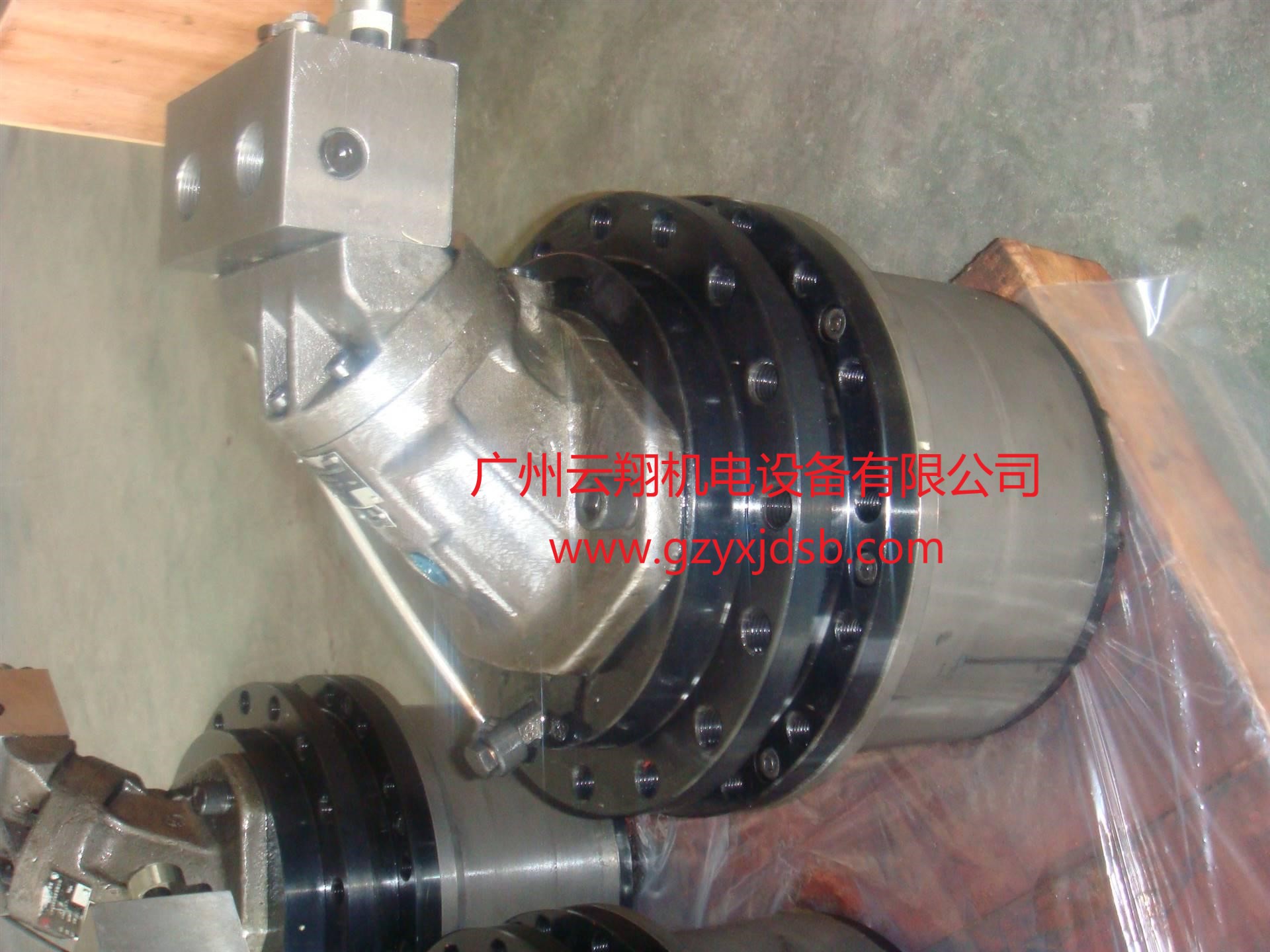 薩澳TMG 71.2減速機(jī) A2FE減速機(jī) A2FM減速機(jī) A2F減速機(jī) A2VK減速機(jī)